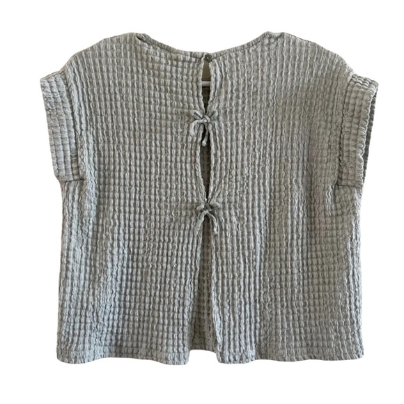 ZARA Short Sleeve Stretchy Waffle Kit Top With Open Tie Back size 13-14 - Picture 2 of 7